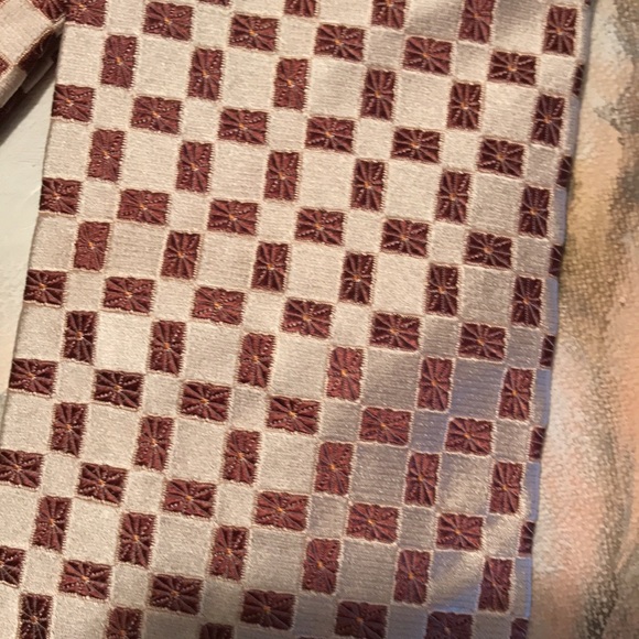 Hugo Boss Silk Tie - Picture 9 of 11